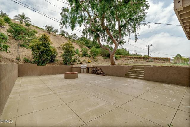 872 Via Arroyo, Ventura CA: https://media.crmls.org/mediaz/4a8c5138-ce3e-4776-814c-dd4a5643256e.jpg