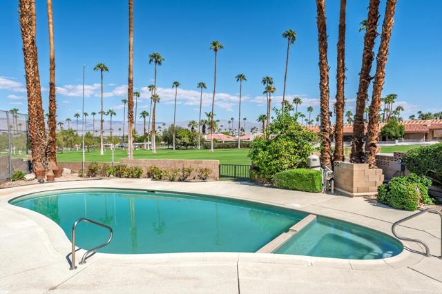 73358 Grapevine Lane, Palm Desert, CA 92260