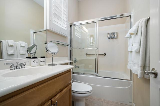 81314 Golden Barrel Way, La Quinta CA: https://media.crmls.org/mediaz/4a8d32f5-15db-4023-be28-373236bef6aa.jpg