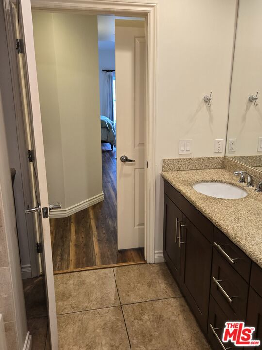 7100 Alvern Street, Los Angeles CA: https://media.crmls.org/mediaz/4a8e50ec-dbf4-406b-b18f-8902b10896e0.jpg