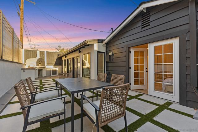 2128 Missouri St, San Diego CA: https://media.crmls.org/mediaz/4a8f2f0b-8d5a-42c0-989d-98690ee1fa41.jpg