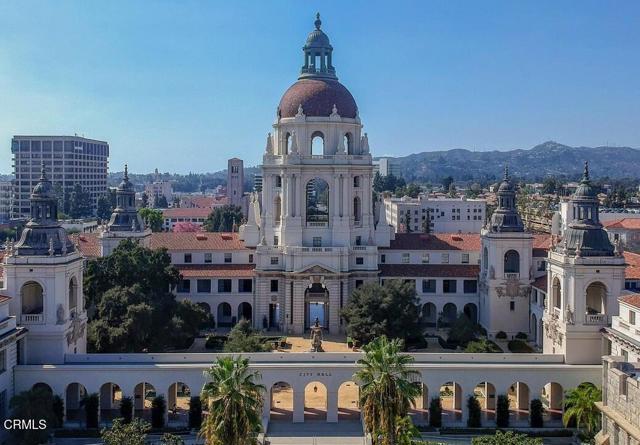 35 N Raymond Avenue, Pasadena CA: https://media.crmls.org/mediaz/4a9149b2-a77f-4b20-aed1-ceafcbefbab7.jpg