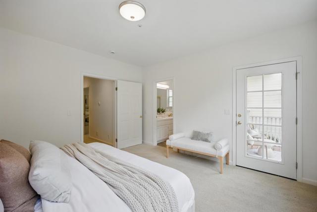 7 Moonlight Court, South San Francisco CA: https://media.crmls.org/mediaz/4a916f93-3469-4eda-8396-a365958b6192.jpg