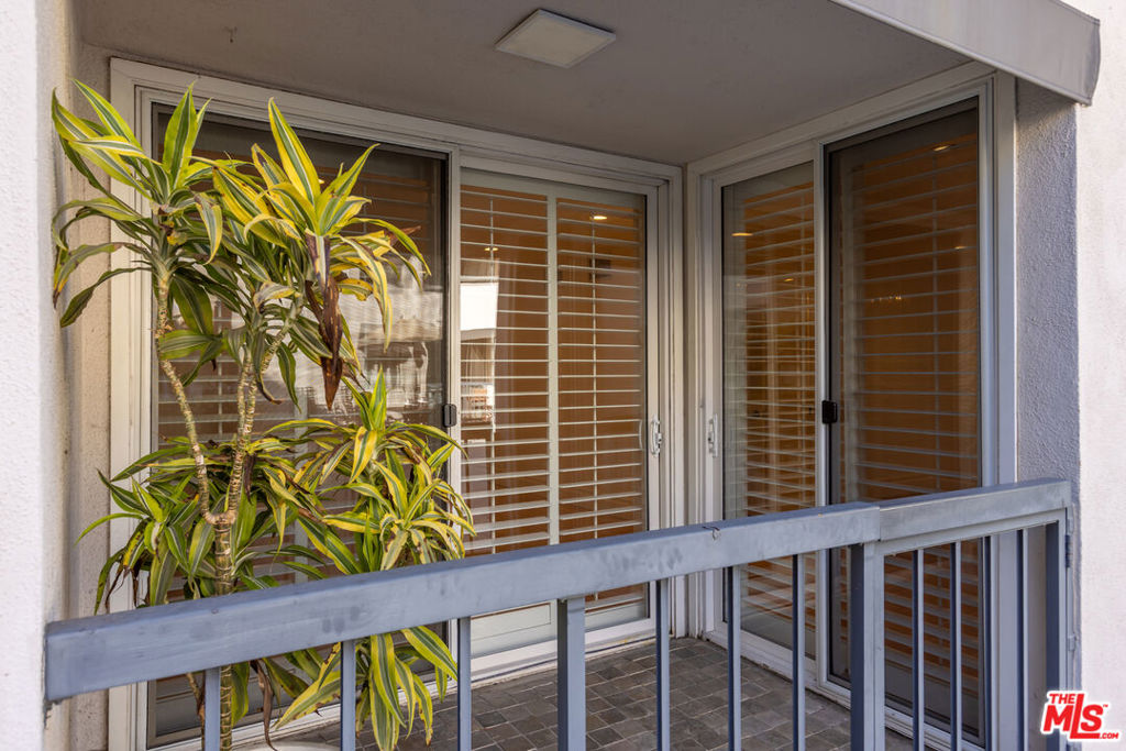 MLS #25611425 image #24