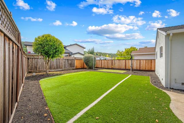 702 Cree Drive, San Jose CA: https://media.crmls.org/mediaz/4a922ff5-9855-4b24-9ff2-873e0b779db8.jpg