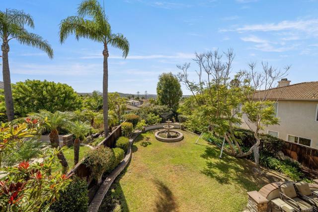 3748 Cavern Pl, Carlsbad CA: https://media.crmls.org/mediaz/4a93c65a-20ef-41fb-b800-68efe27cac91.jpg