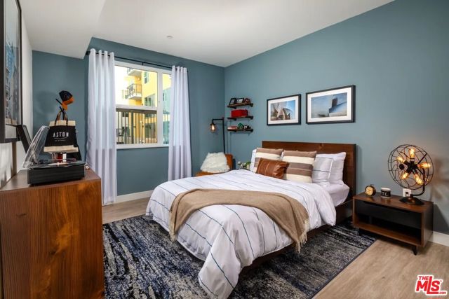 10568 Promenade Gateway, El Monte CA: https://media.crmls.org/mediaz/4a93f131-6eee-4fdd-b051-1b74101d6632.jpg