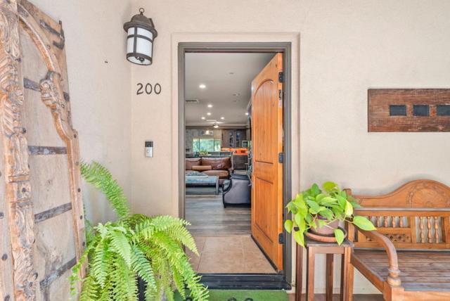 18 S 21st Street, San Jose CA: https://media.crmls.org/mediaz/4a946f18-ba4f-43f7-816e-6668d1498528.jpg