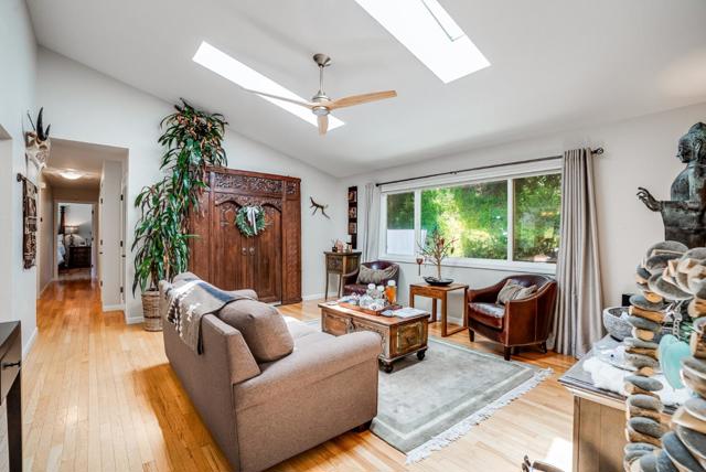 9 Nunes Road, Watsonville CA: https://media.crmls.org/mediaz/4a94949d-7c02-45e1-8092-e9b79a668765.jpg
