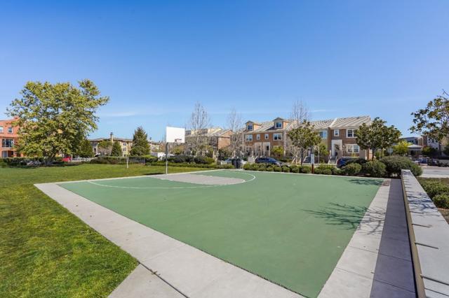 3069 Neves Road, San Mateo CA: https://media.crmls.org/mediaz/4a950e3c-ffe0-4126-b462-a577d8ec91d4.jpg