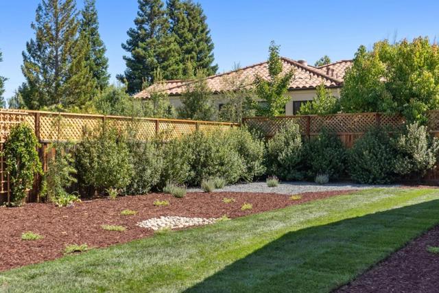 585 Cherry Avenue, Los Altos CA: https://media.crmls.org/mediaz/4a95fa46-761b-40cb-af35-f5df1e058633.jpg