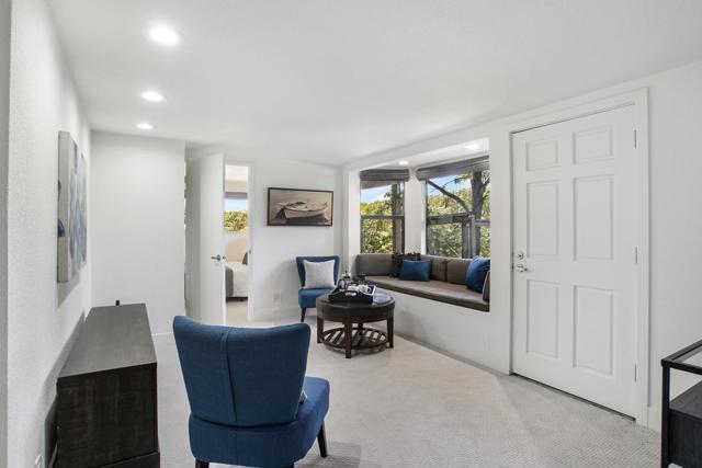415 Golden Oak Drive, Portola Valley CA: https://media.crmls.org/mediaz/4a96298c-403d-498d-842d-3e78737ee8ee.jpg
