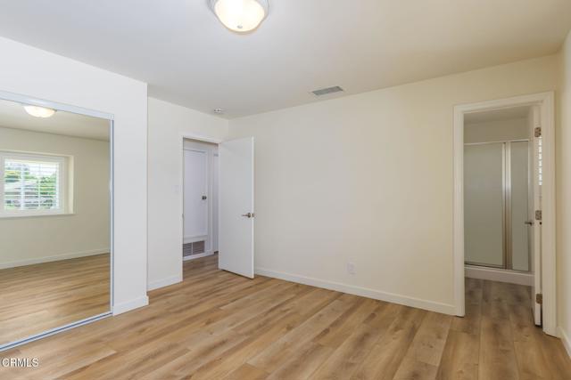 901 Decatur Avenue, Ventura CA: https://media.crmls.org/mediaz/4a96729f-5aee-48a3-9178-7f7f965c3c24.jpg