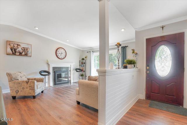 Detail Gallery Image 5 of 28 For 429 Walter Ave, Newbury Park,  CA 91320 - 4 Beds | 2 Baths