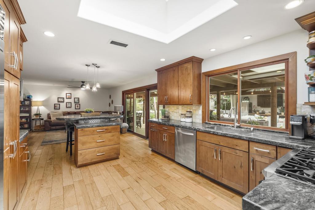 489 La Costa Ave. - photo 9