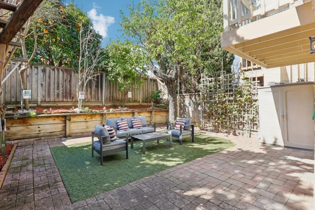 1396 Gazdar Court, Santa Clara CA: https://media.crmls.org/mediaz/4a97ca96-8db1-4917-9cd8-e859e60c909f.jpg