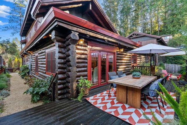 44 Pine Avenue, Mount Hermon CA: https://media.crmls.org/mediaz/4a9891fb-48e2-4c40-a7a8-d91e4e811c03.jpg