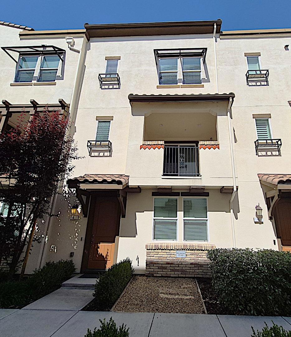 2731 Viterbo Court #4