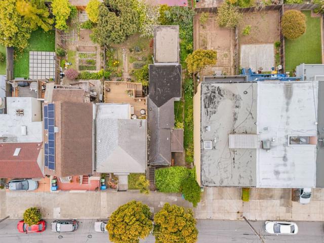 658 Lisbon Street, San Francisco CA: https://media.crmls.org/mediaz/4a9a0c48-f7a0-4483-9229-f1528a582132.jpg