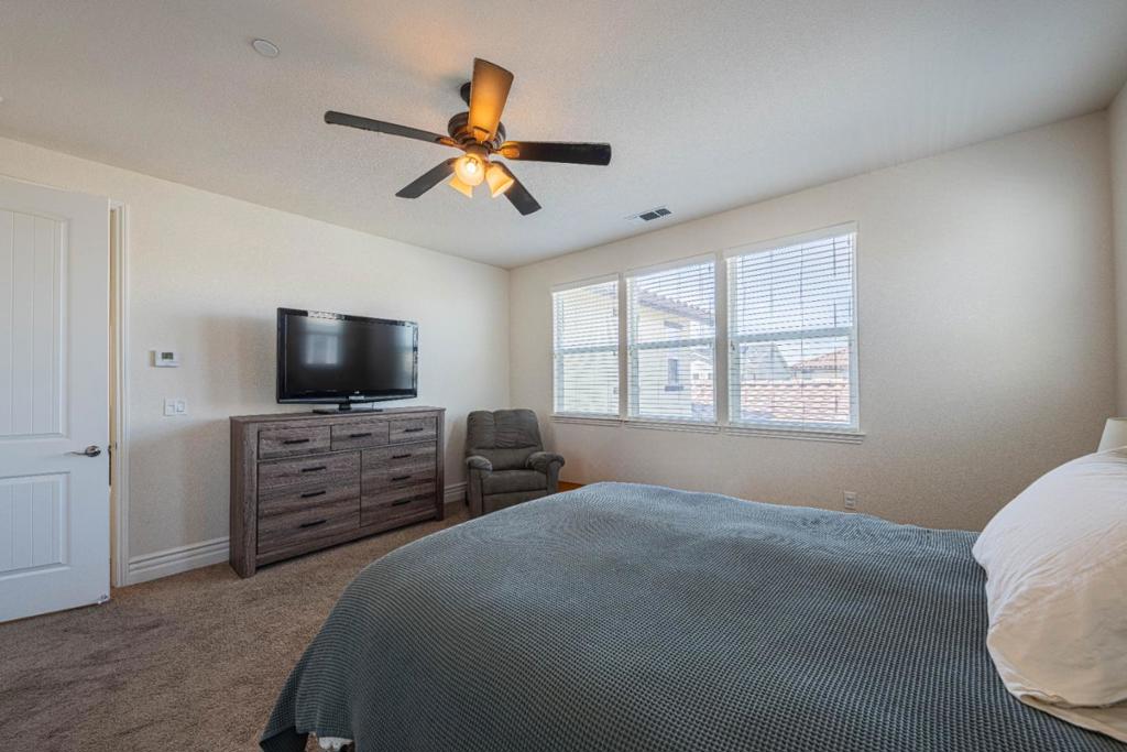 MLS #ML82001212 image #23