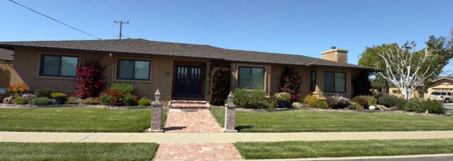 695 San Bruno Way, Salinas CA: https://media.crmls.org/mediaz/4a9cbbfc-5332-4fe2-9653-bee828ad8433.jpg