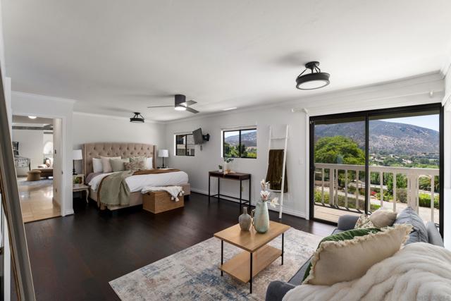 9844 Lorraine Ridge Trail, El Cajon CA: https://media.crmls.org/mediaz/4a9cfc6d-ef24-4c5e-bfc9-e7945db1cd0d.jpg