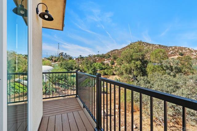 Detail Gallery Image 21 of 37 For 607 Calle Ricardo, Escondido,  CA 92026 - 3 Beds | 2 Baths