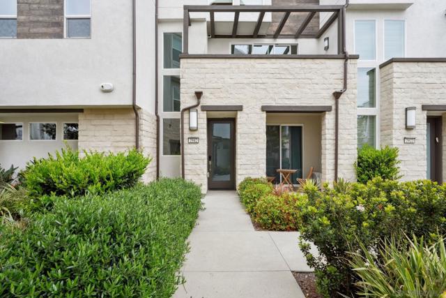 2942 Franklin, San Diego CA: https://media.crmls.org/mediaz/4a9de3ae-7c81-40a3-956a-a1df338733b4.jpg