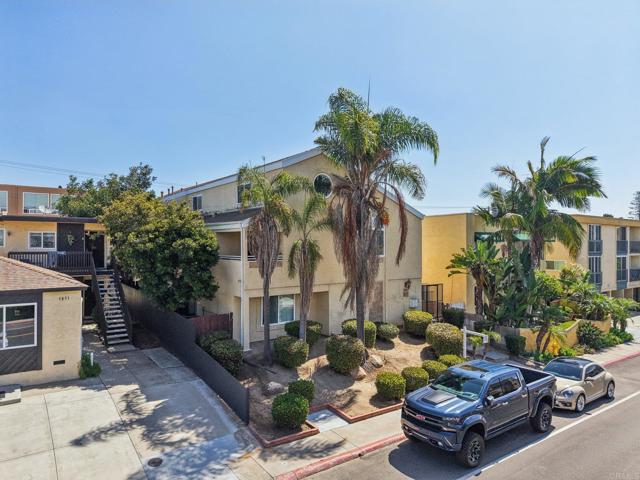 3843 Riviera Drive, San Diego CA: https://media.crmls.org/mediaz/4a9f0db3-5ca9-4b21-ab0a-99b0fb70aa69.jpg