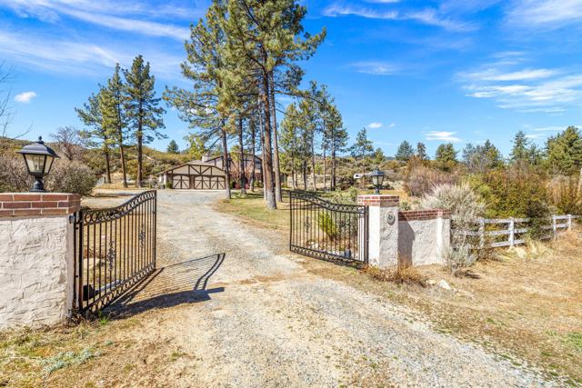 59371 Devils Ladder Road, Mountain Center CA: https://media.crmls.org/mediaz/4a9fc042-1231-401e-ae56-1dd615653beb.jpg