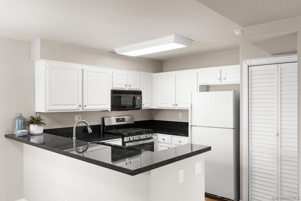3110 Sello Ln - photo 12