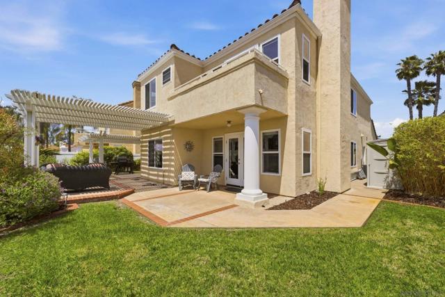 Image 39 of 51 For 11767 Scripps Cape Vista Point