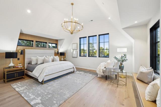 128 Elm Avenue, Burlingame CA: https://media.crmls.org/mediaz/4aa30b68-92ef-4b34-98df-19a099b1ca4f.jpg