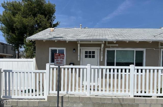 7077 Day Street, Tujunga CA: https://media.crmls.org/mediaz/4aa56e7d-a84f-4c60-b43c-b1c0aeaeb9ac.jpg