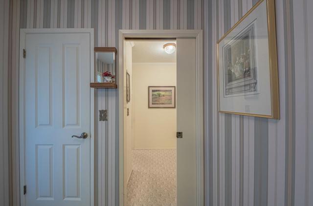 51 La Mirada Court, Salinas CA: https://media.crmls.org/mediaz/4aa62eba-2278-4af6-bafa-413df15cf74b.jpg