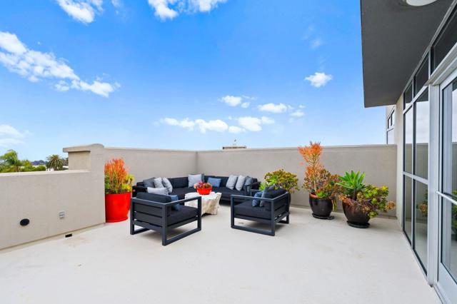 Detail Gallery Image 32 of 41 For 3740 Park Bld #209,  San Diego,  CA 92103 - 2 Beds | 2 Baths