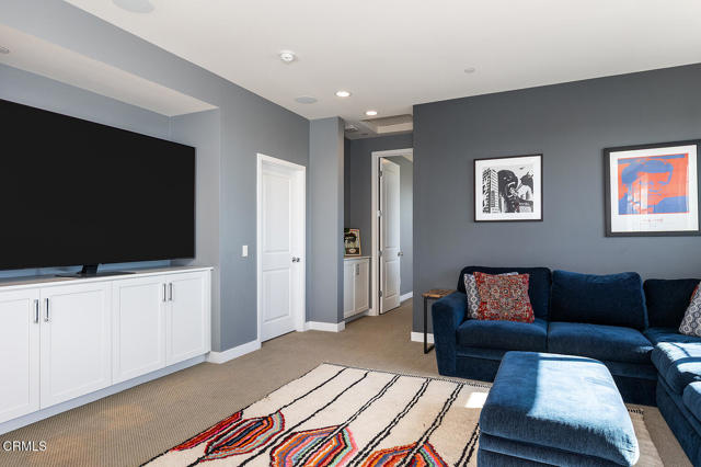 Detail Gallery Image 14 of 35 For 11825 Terra Vista Way #133,  Sylmar,  CA 91342 - 3 Beds | 2/1 Baths