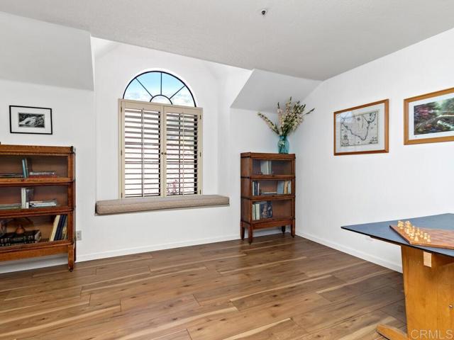 Detail Gallery Image 33 of 52 For 2533 Holly Valley Dr., Vista,  CA 92084 - 2 Beds | 2/1 Baths