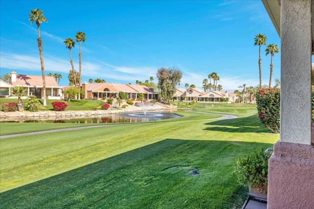 42197 Turqueries Avenue, Palm Desert CA: https://media.crmls.org/mediaz/4aaa4c5d-99c3-4bac-9319-340da855a38b.jpg