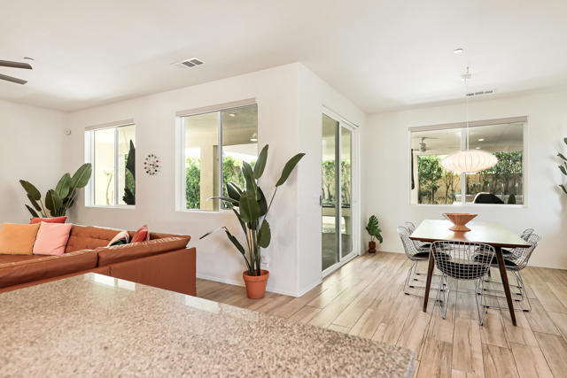 82857 Wheatley Court, Indio CA: https://media.crmls.org/mediaz/4aaa8656-0412-45ea-9efa-011effbfdc85.jpg