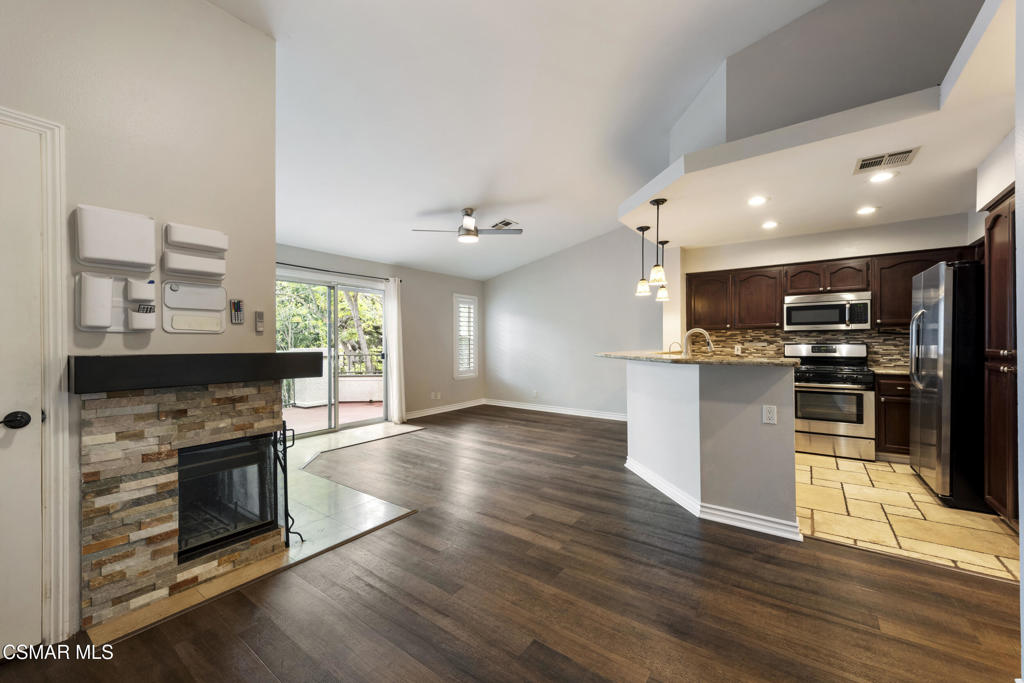 MLS #225003820 img 2