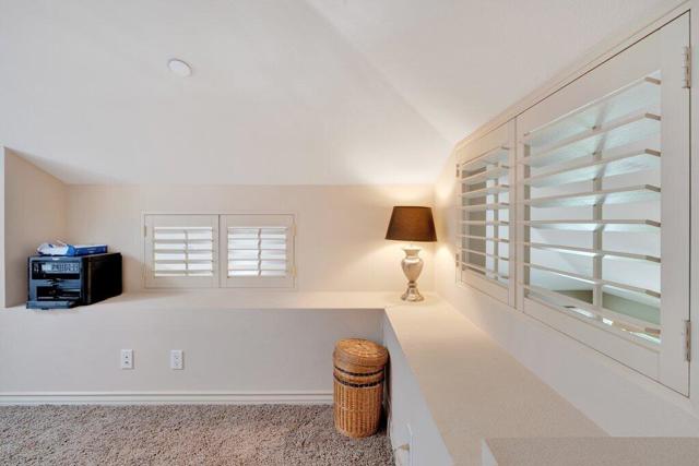 Image 14 of 33 For 77791 Woodhaven Drive