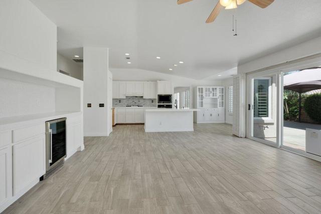 78900 Galaxy Drive, La Quinta CA: https://media.crmls.org/mediaz/4aac437c-7f63-405b-b423-8419c48828f0.jpg