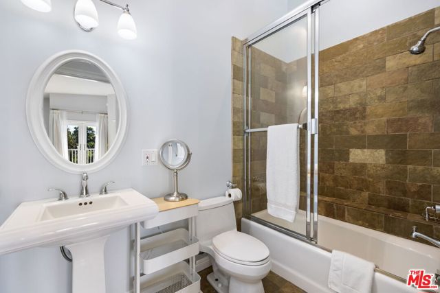 Drew Fenton | 11215 W Sunset Boulevard Los Angeles CA | MLS: 7520415 Drew Fenton | 11215 W Sunset Boulevard Los Angeles CA | MLS: 7520415