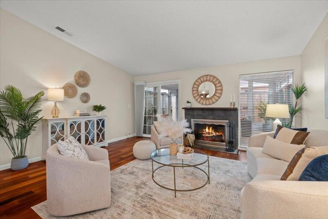 1350 N Cabrillo Highway, Half Moon Bay CA: https://media.crmls.org/mediaz/4aadc69a-3be7-4d1f-ba45-05102e21c19b.jpg