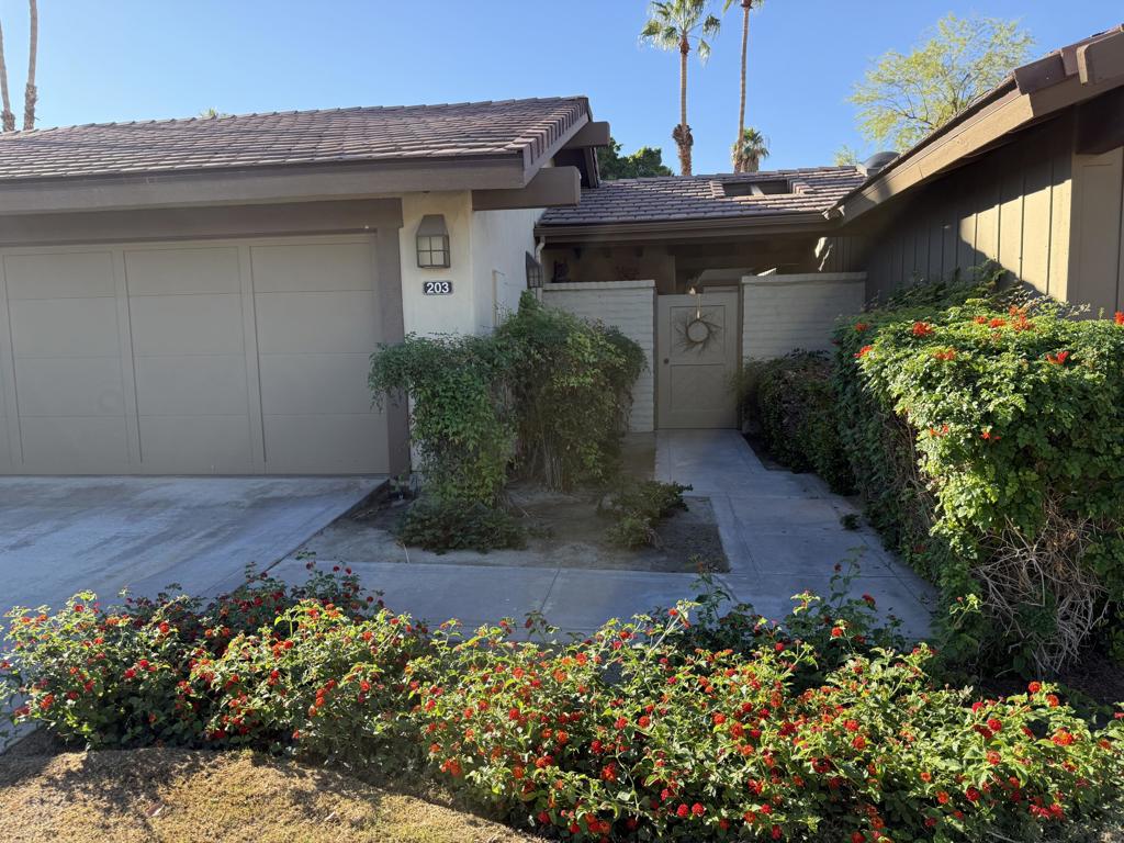 MLS #219135792DA image #5