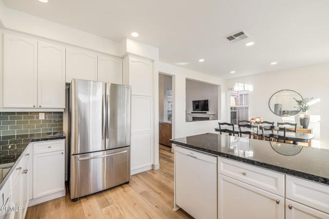 Detail Gallery Image 17 of 44 For 3118 Foxtail Ct, Thousand Oaks,  CA 91362 - 3 Beds | 2 Baths