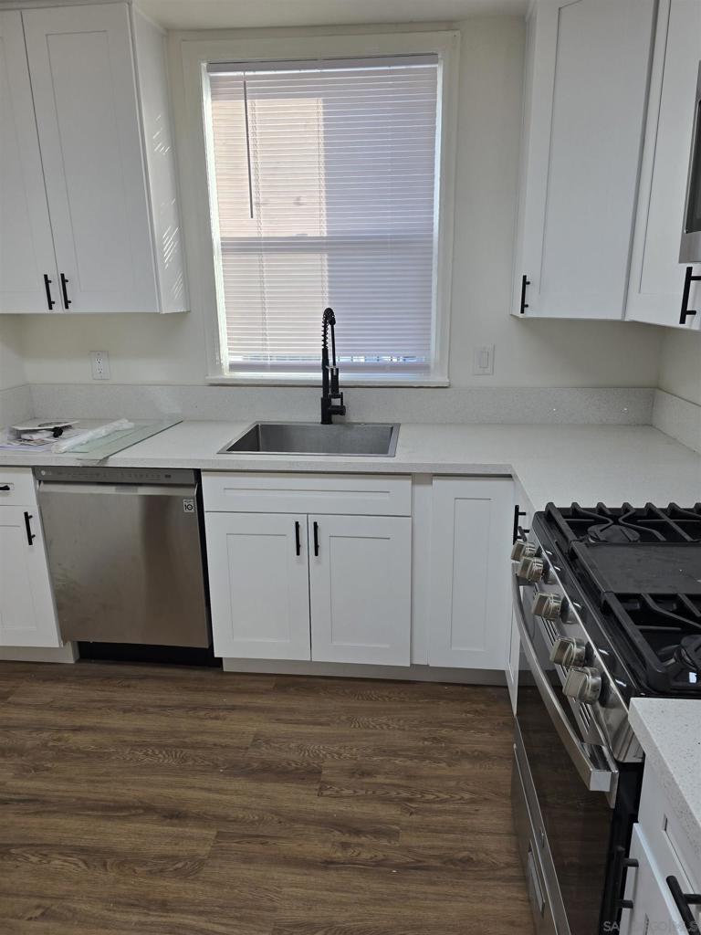 4527 Esther Street - photo 3