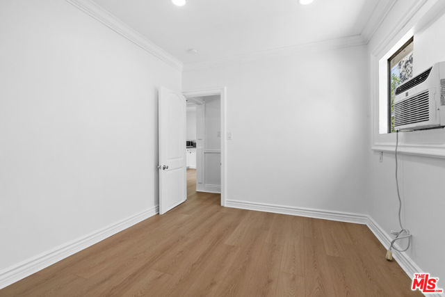 3915 1/2 S Budlong Avenue, Los Angeles CA: https://media.crmls.org/mediaz/4ab0a826-71c2-4f57-a7e4-25a7a354c206.jpg