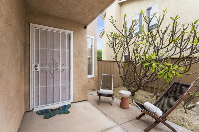 305 Cobblestone Place, Santee CA: https://media.crmls.org/mediaz/4ab0b843-f1f7-40e3-bd39-163ab0e4058c.jpg